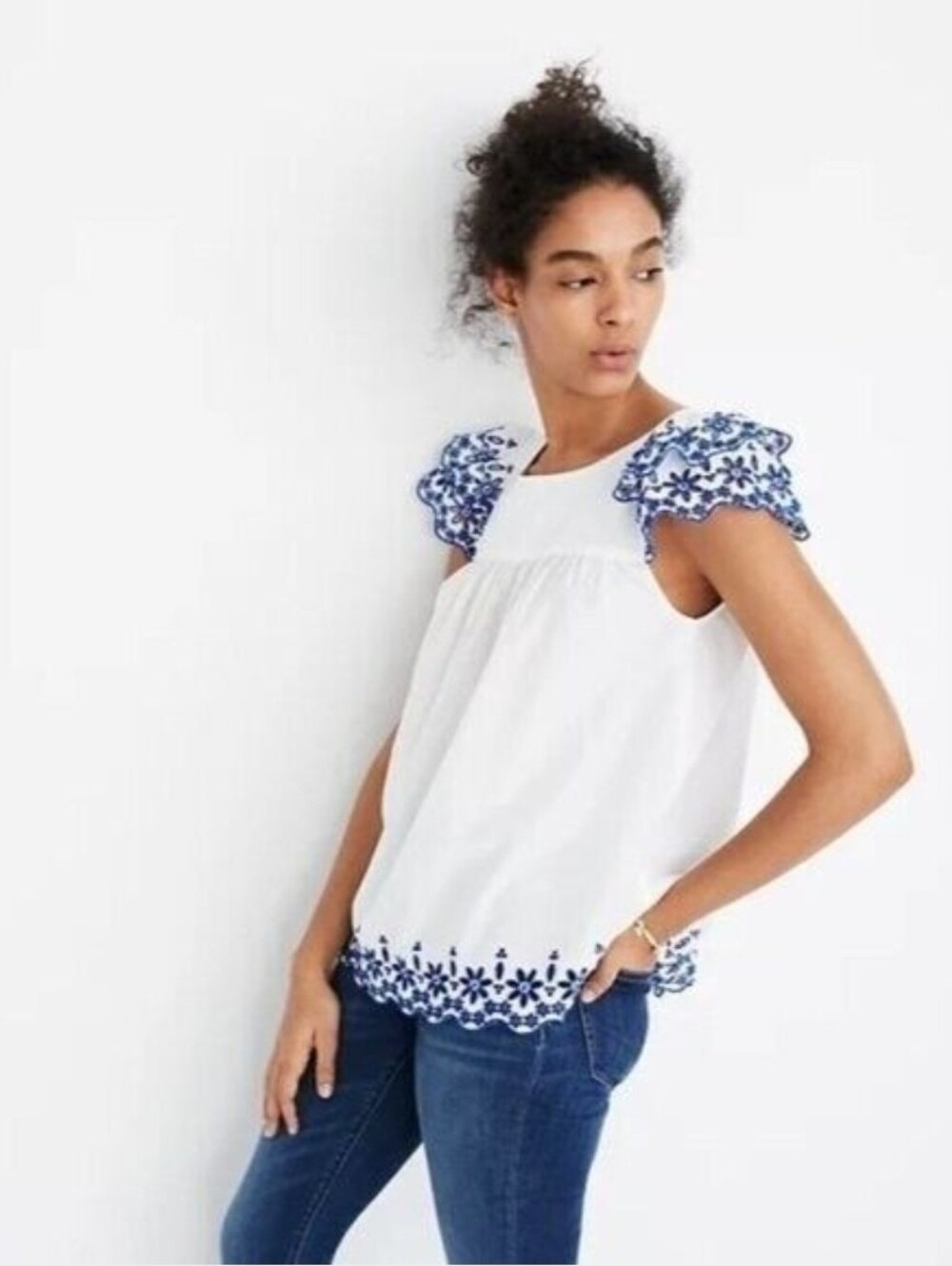 Madewell | White Blue Embroidered Cap Sleeves Ruffle Cotton Top Size 6